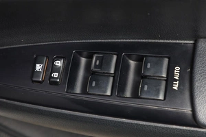 Универсал Toyota Corolla Fielder 2017 года, 1339000 рублей, Новосибирск