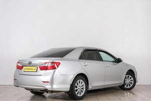 Седан Toyota Camry 2012 года, 1649000 рублей, Красноярск