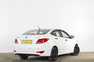 Седан Hyundai Solaris 2014 года, 969000 рублей, Тюмень