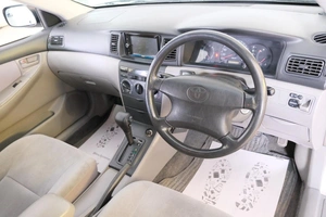 Седан Toyota Corolla 2002 года, 719000 рублей, Омск