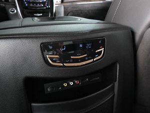 Внедорожник Cadillac Escalade 2016 года, 5350000 рублей, Ростов-на-Дону