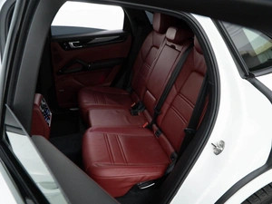 Внедорожник Porsche Cayenne Coupe 2021 года, 9969999 рублей, Москва