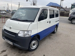 Минивэн Toyota Town Ace 2009 года, 650000 рублей, Зеленогорск