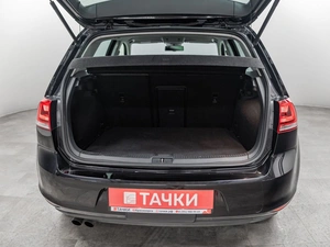 Хетчбэк Volkswagen Golf 2013 года, 1300000 рублей, Красноярск