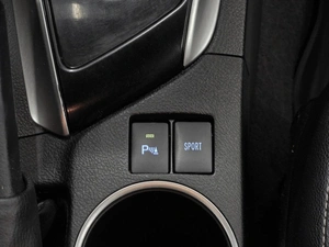 Седан Toyota Corolla 2013 года, 1299000 рублей, Красноярск