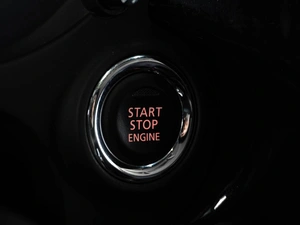 Внедорожник Mitsubishi Outlander 2014 года, 1499000 рублей, Тюмень