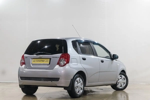 Хетчбэк Chevrolet Aveo 2010 года, 319000 рублей, Новокузнецк