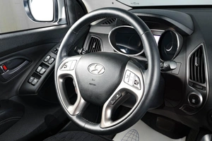 Внедорожник Hyundai ix35 2014 года, 1499000 рублей, Тюмень