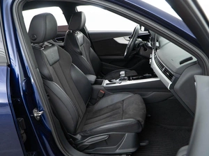 Седан Audi A4 2020 года, 3947444 рублей, Москва