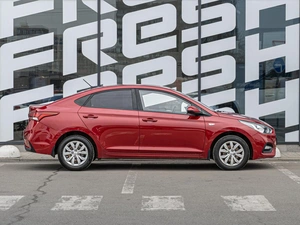 Седан Hyundai Solaris 2018 года, 1225000 рублей, Краснодар