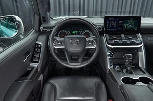Внедорожник Toyota Land Cruiser 2022 года, 12500000 рублей, Красноярск