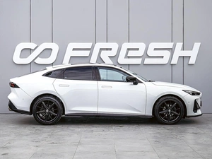 Лифтбек Changan UNI-V 2024 года, 2130000 рублей, Краснодар