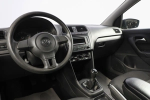 Седан Volkswagen Polo 2013 года, 699000 рублей, Новосибирск