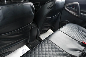 Внедорожник Toyota RAV4 2009 года, 1299000 рублей, Тюмень