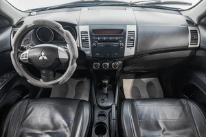 Внедорожник Mitsubishi Outlander 2010 года, 1189000 рублей, Барнаул