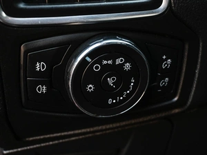 Хетчбэк Ford Focus 2013 года, 834000 рублей, Кирилловка