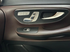 Минивэн Mercedes-benz V-класс 2017 года, 3250000 рублей, Смоленск