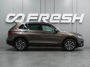 Внедорожник Volkswagen Tiguan 2018 года, 2168000 рублей, Воронеж