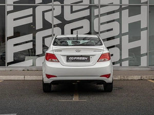 Седан Hyundai Solaris 2015 года, 960000 рублей, Краснодар