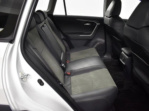 Внедорожник Toyota RAV4 2025 года, 3999000 рублей, Казань