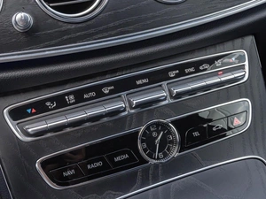 Седан Mercedes-benz E-класс 2019 года, 3049000 рублей, Краснодар