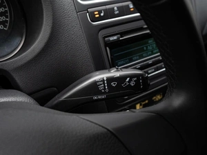 Седан Volkswagen Polo 2011 года, 865000 рублей, Краснодар