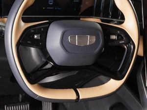 Внедорожник Geely Atlas 2023 года, 2399000 рублей, Минеральные Воды