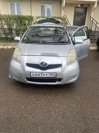 Хетчбэк Toyota Vitz 2008 года, 367000 рублей, Красноярск