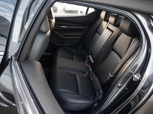 Хетчбэк Mazda 3 2023 года, 3260000 рублей, Краснодар