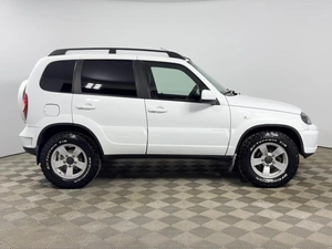 Внедорожник Chevrolet Niva 2019 года, 769100 рублей, Казань