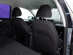 Седан Volkswagen Jetta 2011 года, 970000 рублей, Тверь