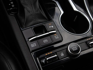 Седан Kia K5 2021 года, 2100000 рублей, Большой Сочи