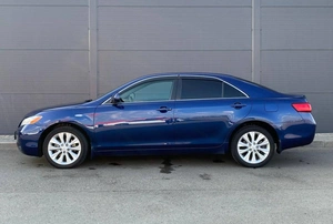 Седан Toyota Camry 2008 года, 1080000 рублей, Солонцы