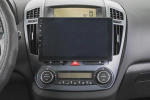 Хетчбэк Kia Ceed 2009 года, 709000 рублей, Кемерово