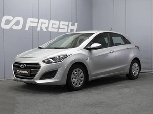 Хетчбэк Hyundai i30 2016 года, 1090000 рублей, Омск