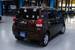 Минивэн Toyota Porte 2014 года, 898000 рублей, Солонцы