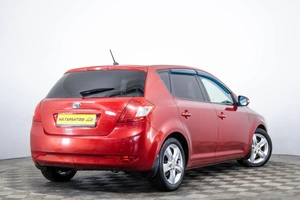 Хетчбэк Kia Ceed 2011 года, 639000 рублей, Пермь