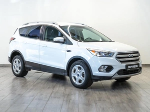 Внедорожник Ford Kuga 2017 года, 1549000 рублей, Саратов
