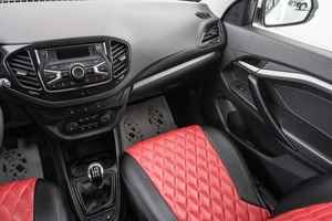 Седан ВАЗ (LADA) Vesta 2019 года, 999000 рублей, Красноярск