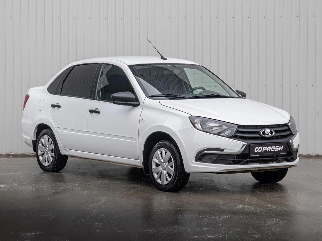 Седан ВАЗ (LADA) Granta 2019 года, 680000 рублей, Краснодар