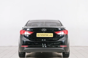 Седан Hyundai Elantra 2014 года, 1069000 рублей, Красноярск