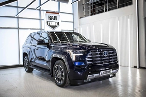 Внедорожник Toyota Sequoia 2022 года, 11799999 рублей, Москва