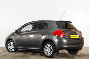 Хетчбэк Toyota Auris 2008 года, 699000 рублей, Тюмень
