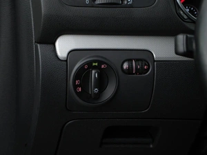 Хетчбэк Volkswagen Golf 2012 года, 998999 рублей, Москва