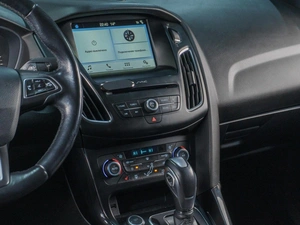 Седан Ford Focus 2017 года, 1499000 рублей, Сургут