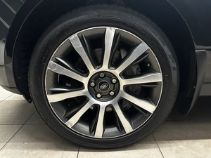 Внедорожник Land Rover Range Rover 2016 года, 4350000 рублей, Красноярск