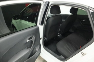 Седан Volkswagen Polo 2018 года, 1150000 рублей, Курск