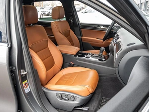 Внедорожник Volkswagen Touareg 2014 года, 2400000 рублей, Краснодар