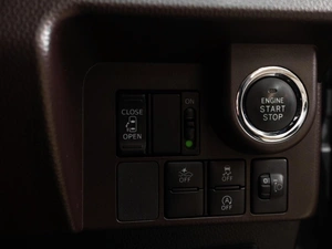 Минивэн Daihatsu Thor 2017 года, 969000 рублей, Тюмень