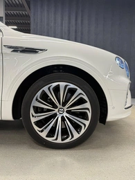 Внедорожник Bentley Bentayga 2021 года, 25990000 рублей, Павловская Слобода